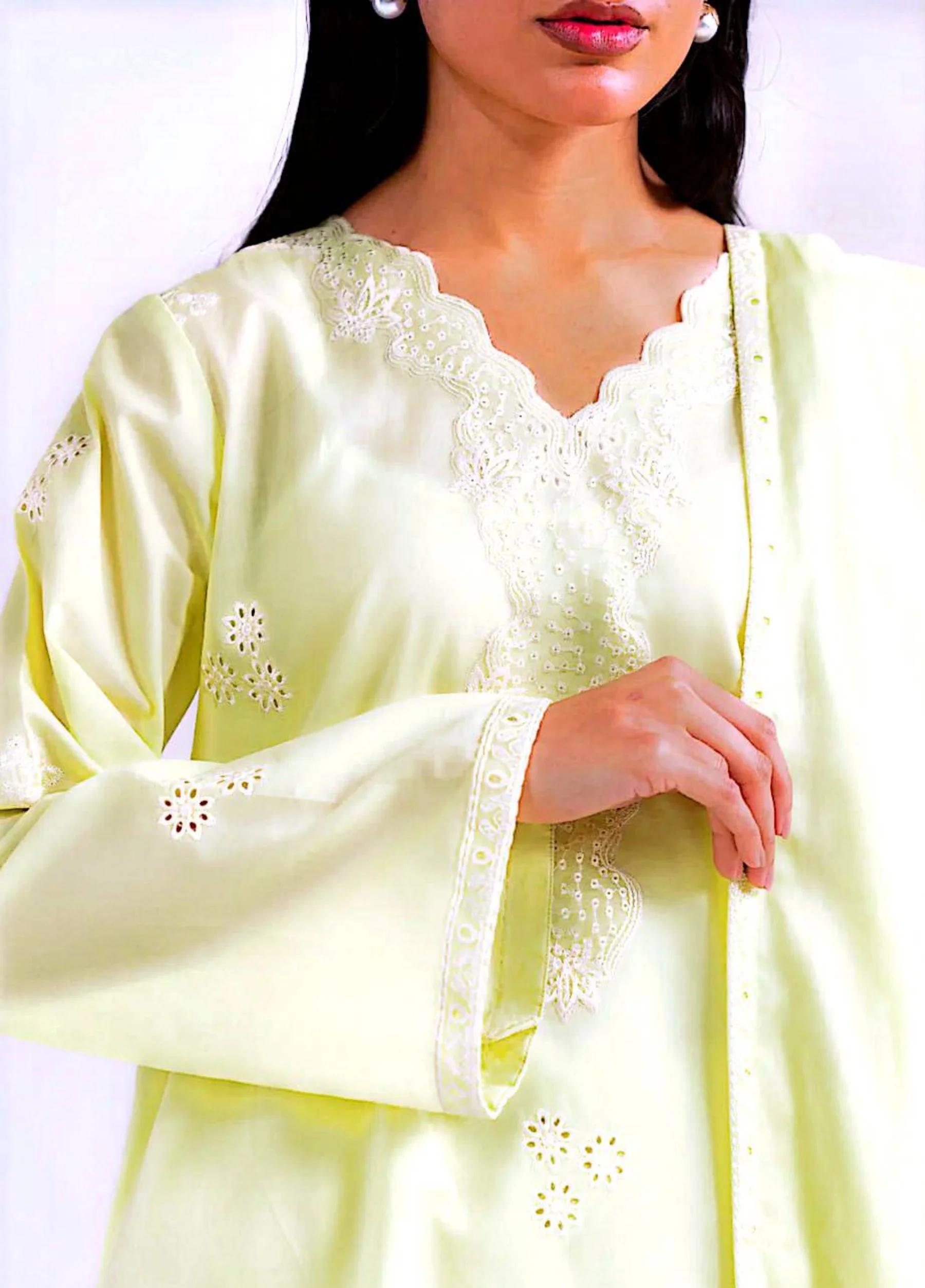 Beyond East Beena Embroidered Lawn 3 PC Suit | Summer Collection – Design 3 - Image 3