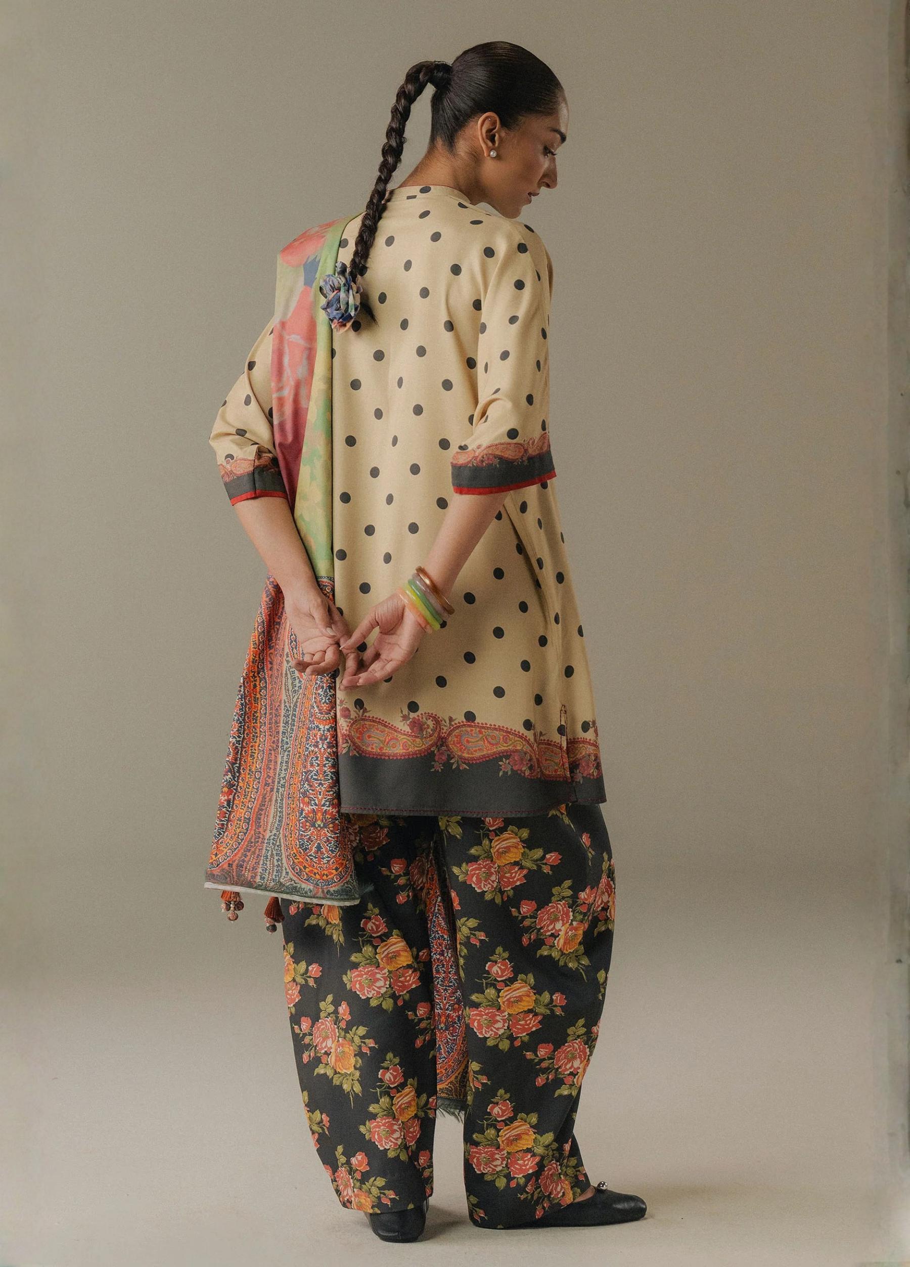 COCO By Zara Shahjahan Printed 3 Piece Suit – Summer Collection (Art:Moon-3B)