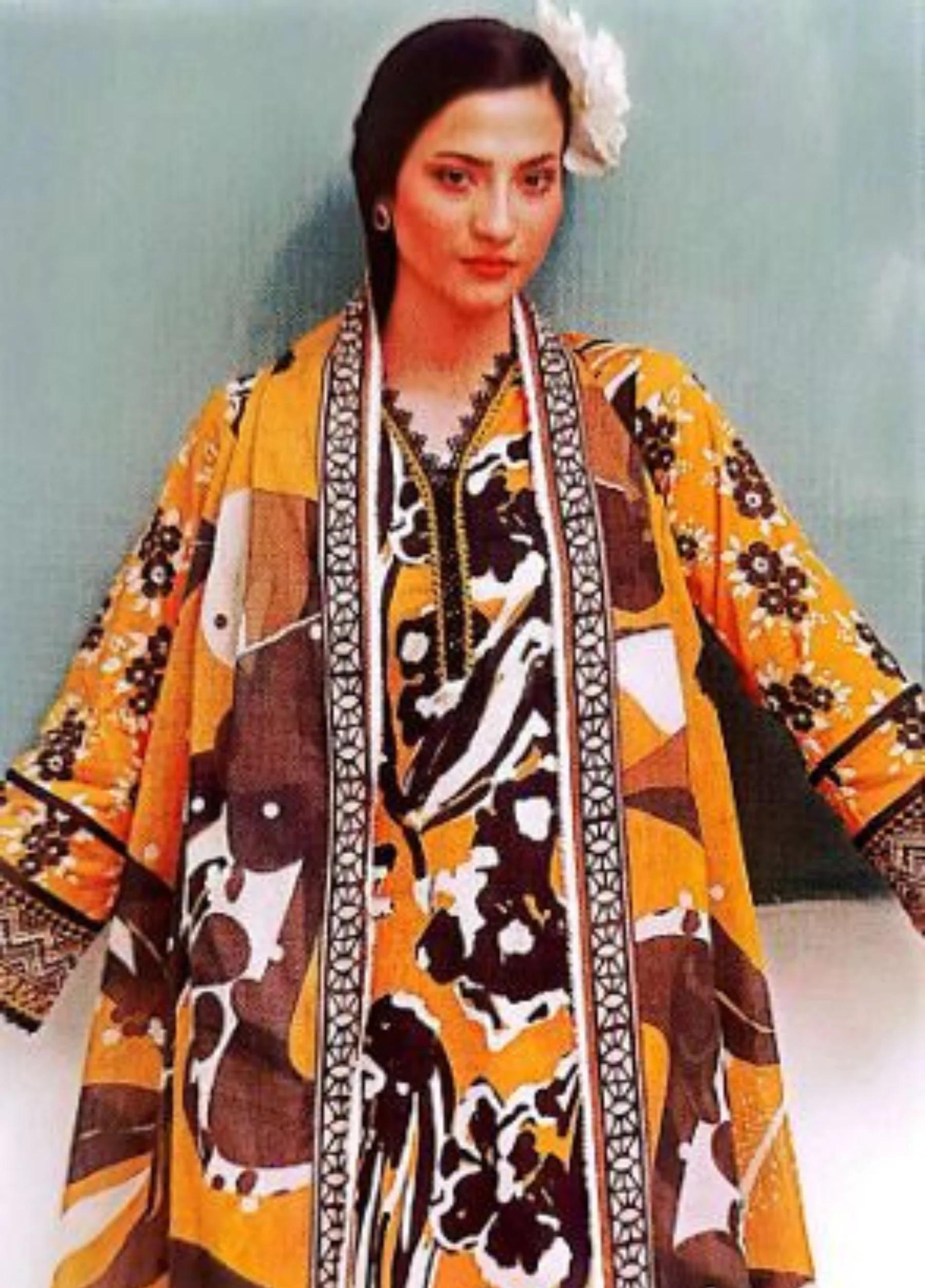 Rangreza Unstitched 3 Piece Lawn Collection – Article 06