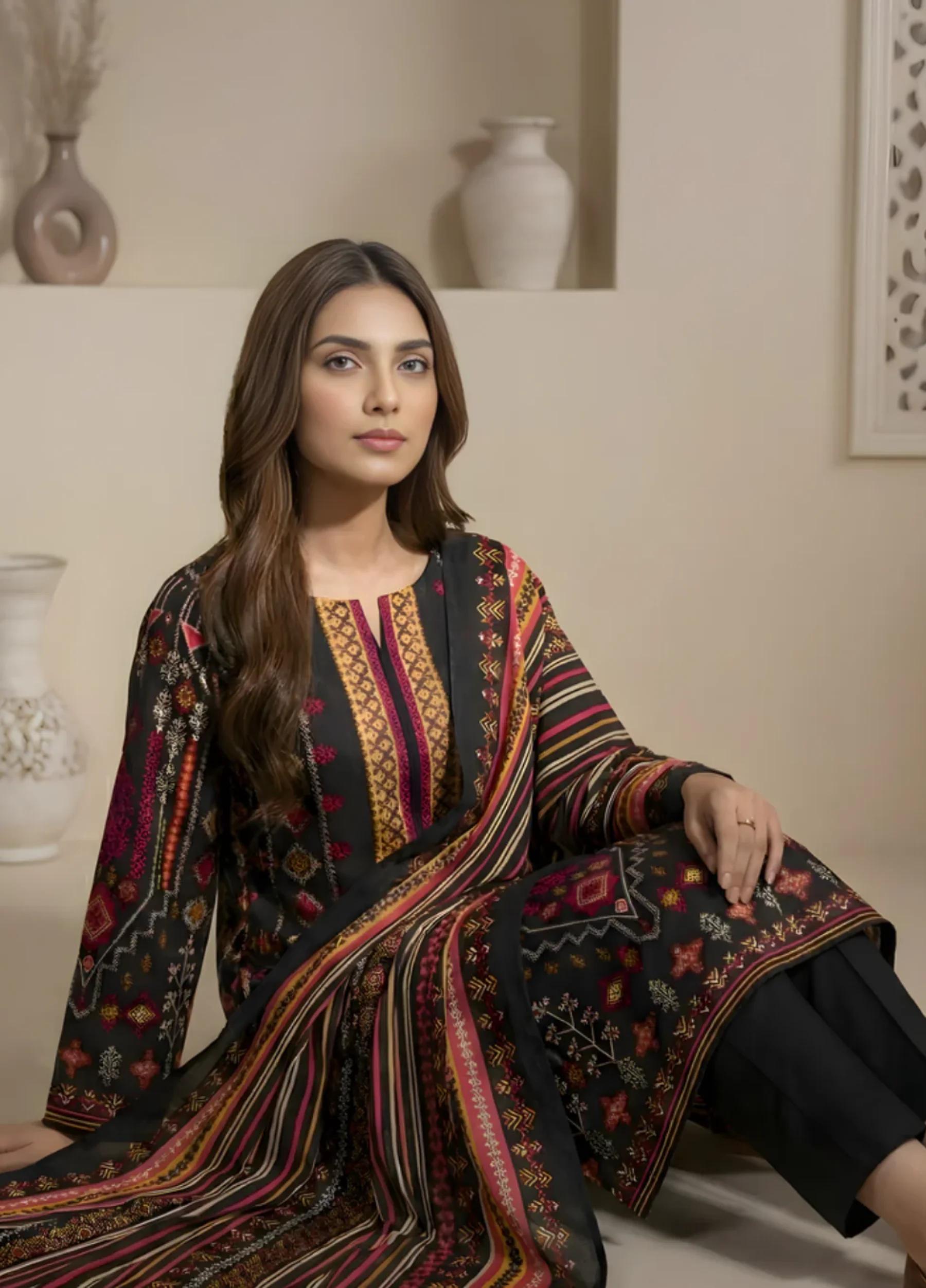 Marooj Gold Imperial Collection Vol 30 Unstitched 3 PC Suit – Design 1